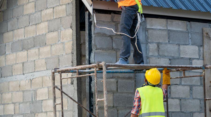 Expert flood damage restoration services in Kealia, HI